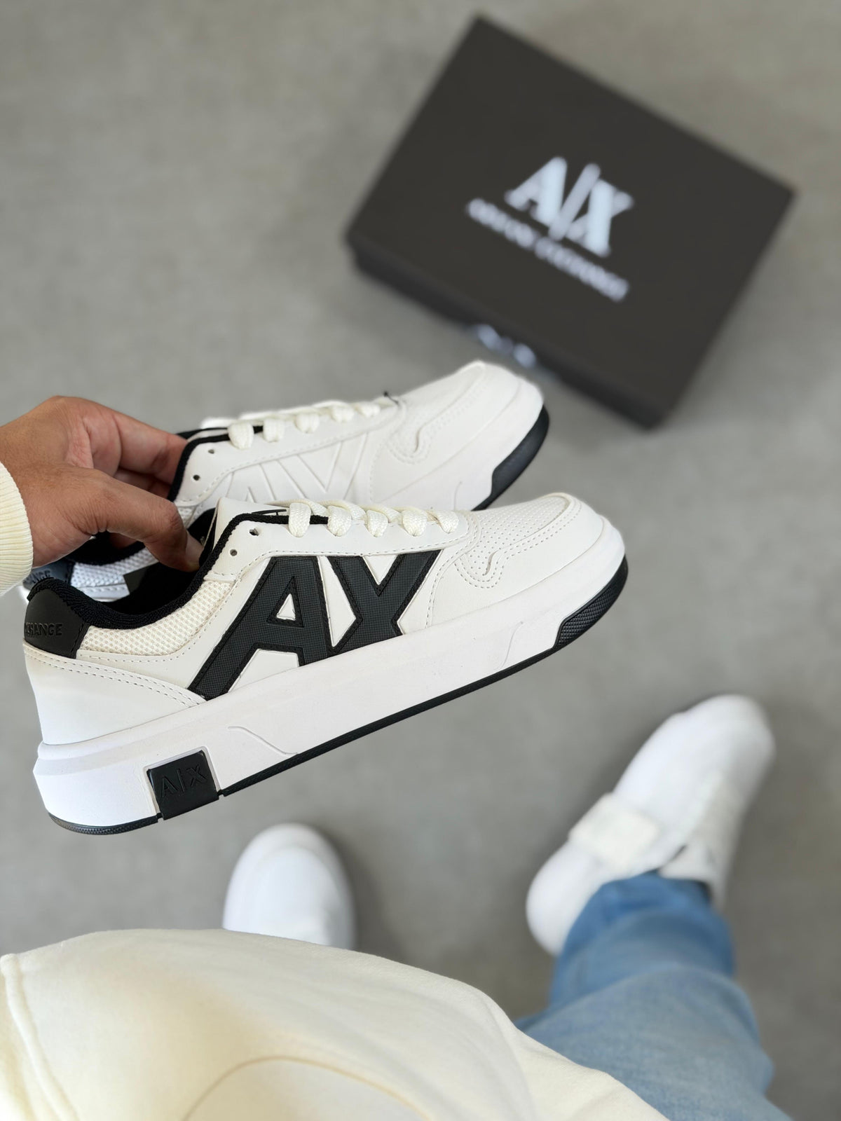 Tênis Armani AX Exangue Branco/Preto