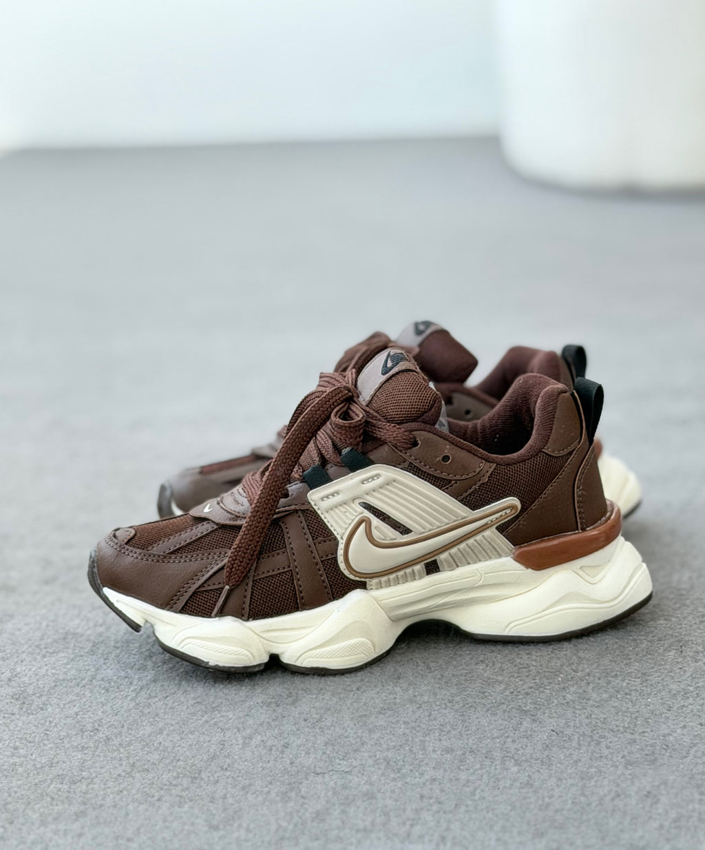 Nike V2K Café