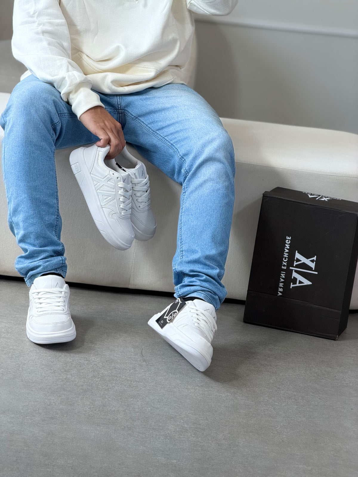 Tênis Armani AX Exangue Branco/Preto